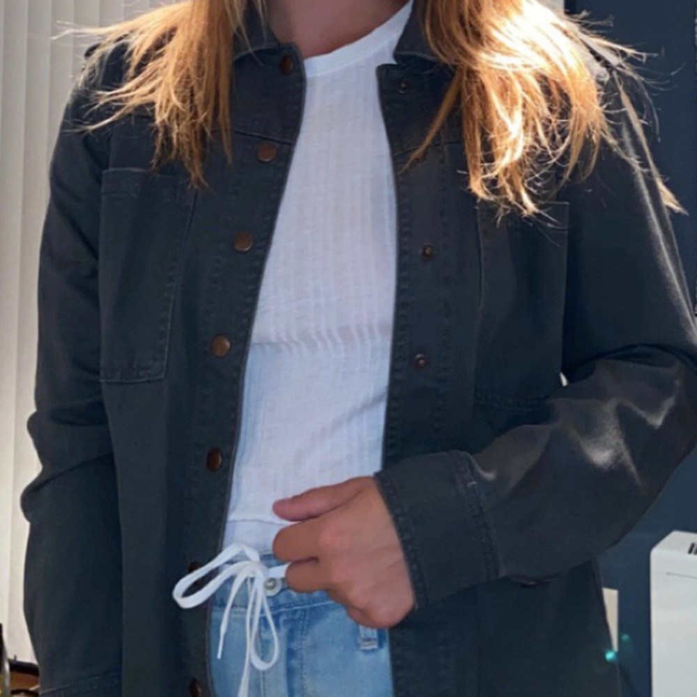 COLLARD ARMY GREEN JACKET